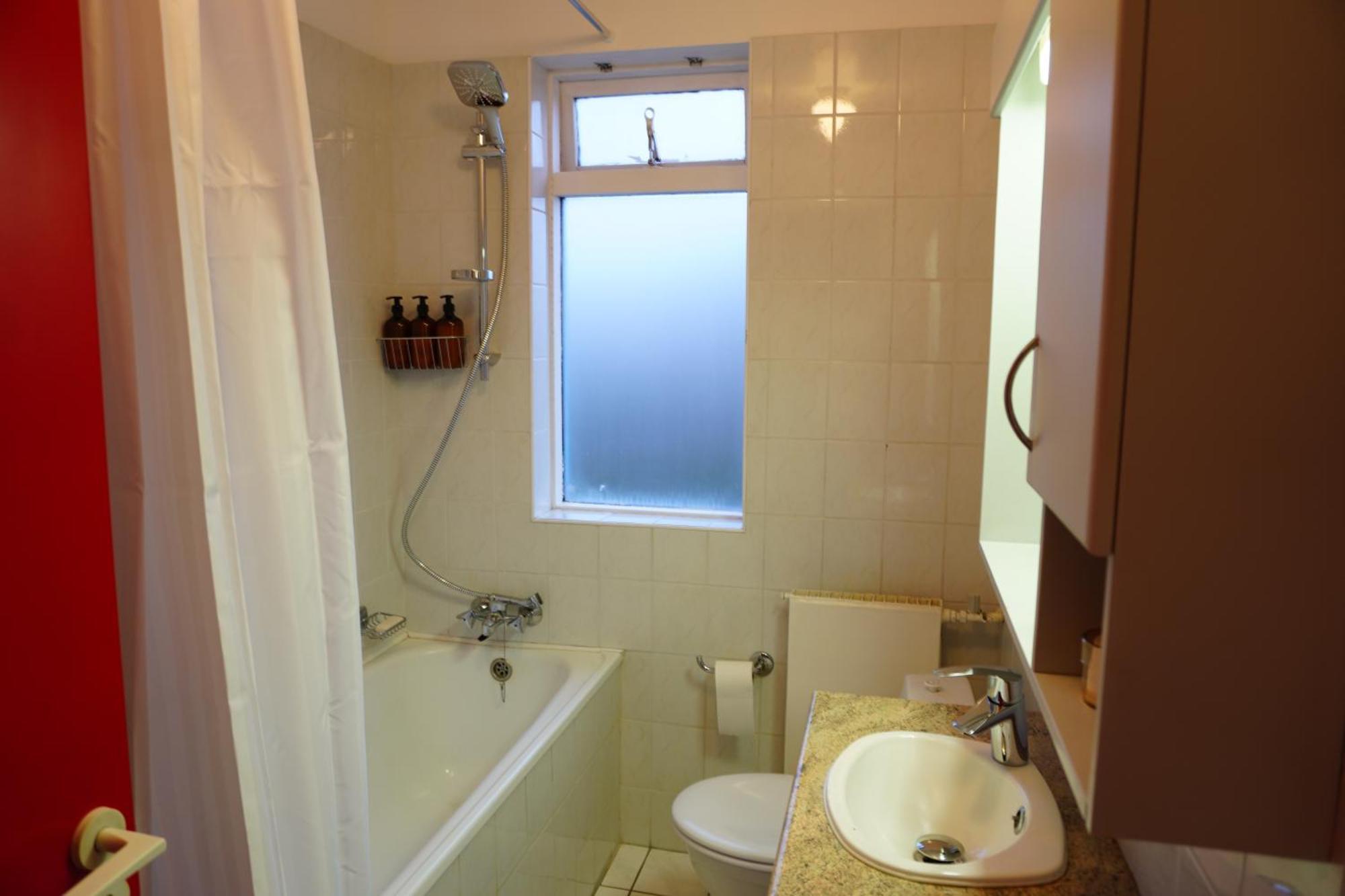 Spacious Near Sky Lagoon Apartment Reykjavik